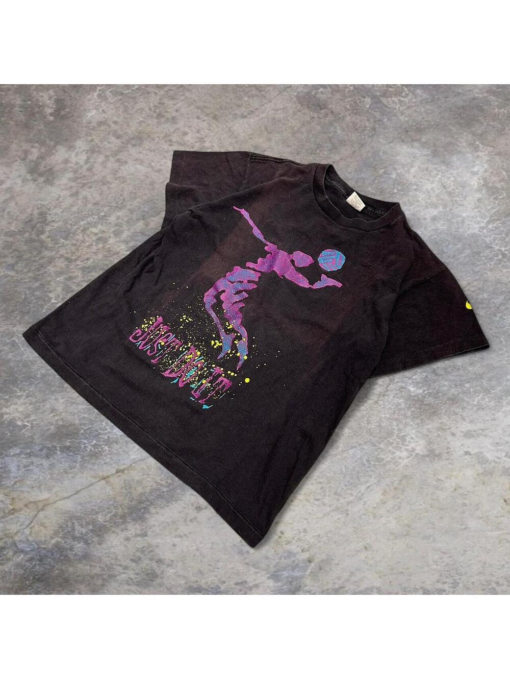 Vintage 1980’s nike volleyball tee shirt